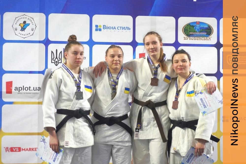 Спортсменка з Нікополя стала бронзовою призеркою чемпіонату України (фото) 1 З Нікополя 2
