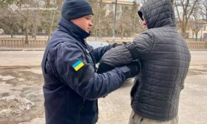 Жителів Нікополя 3