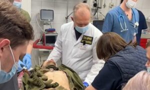 Його поранення шокувало навіть досвідчених хірургів: у Дніпрі рятують 24-річного Захисника (відео)