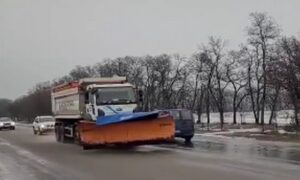 яка ситуація на дорогах Дніпропетровщини 7 лютого (відео)