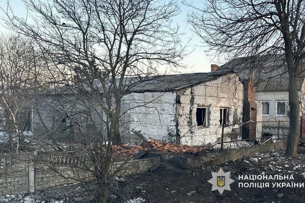 наслідки обстрілів Нікополя, району та області зафіксувала поліція (фото) 8