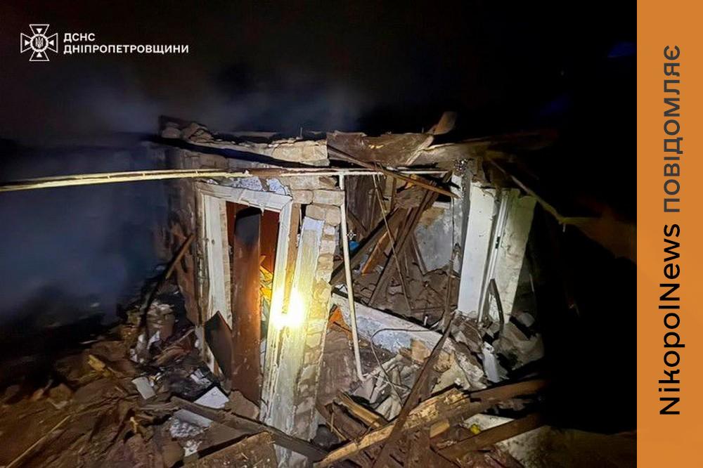 Чоловік і жінка згоріли внаслідок удару ворога по будинку у Дніпрі: рятувальники показали фото