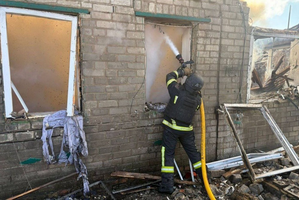 Фото наслідків ворожих атак