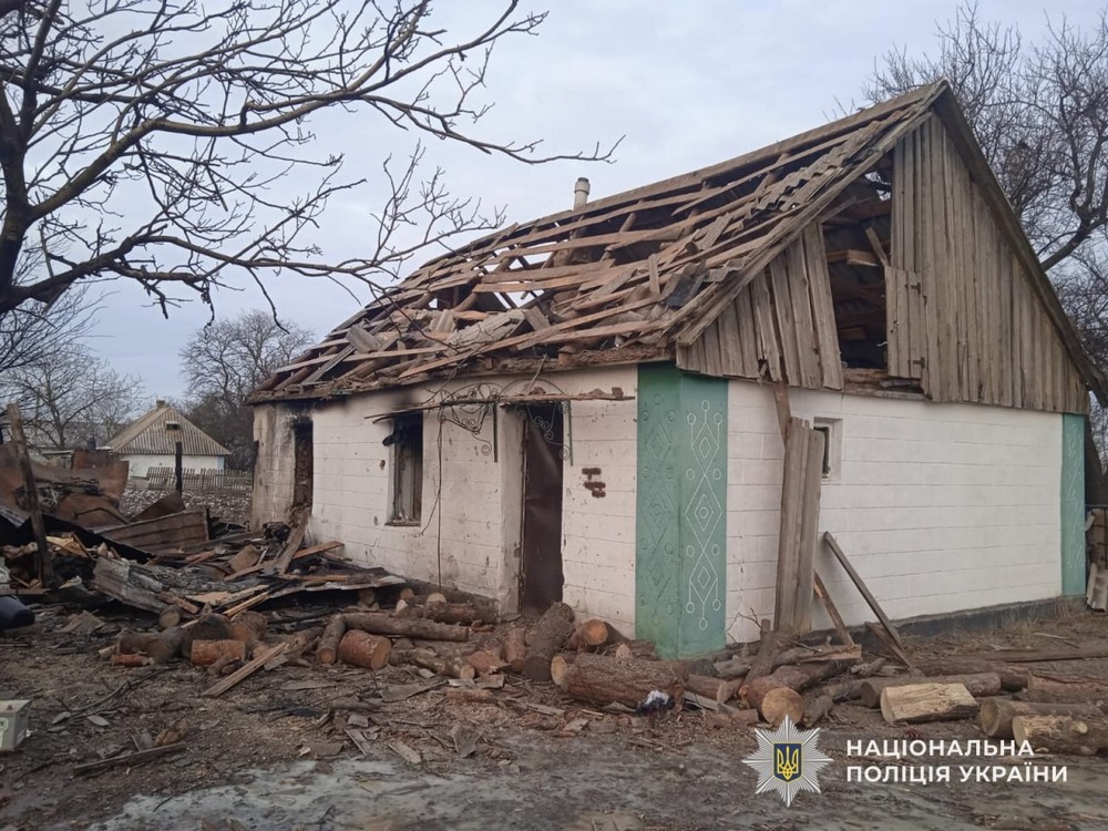 Є вбиті і поранені: ворог гатив по Нікополю і району весь день, атакував Синельниківщину (фото)