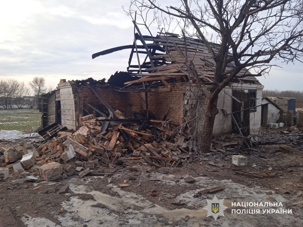 Є вбиті і поранені: ворог гатив по Нікополю і району весь день, атакував Синельниківщину (фото)