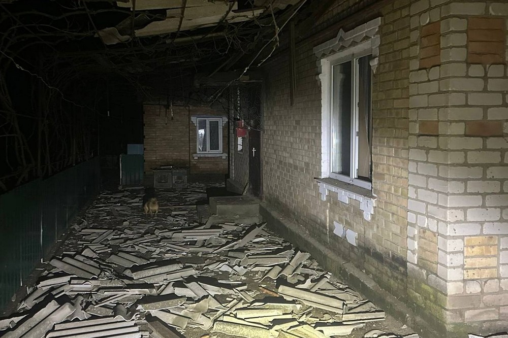 У Нікополі понівечено магазин і будинки, під ударом ворога були також район і Синельниківщина (фото)