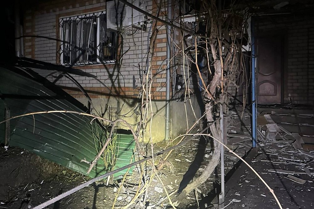 У Нікополі понівечено магазин і будинки, під ударом ворога були також район і Синельниківщина (фото)