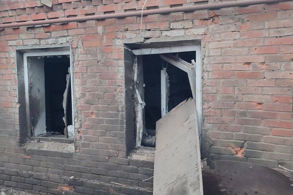 У Нікополі понівечено магазин і будинки, під ударом ворога були також район і Синельниківщина (фото)