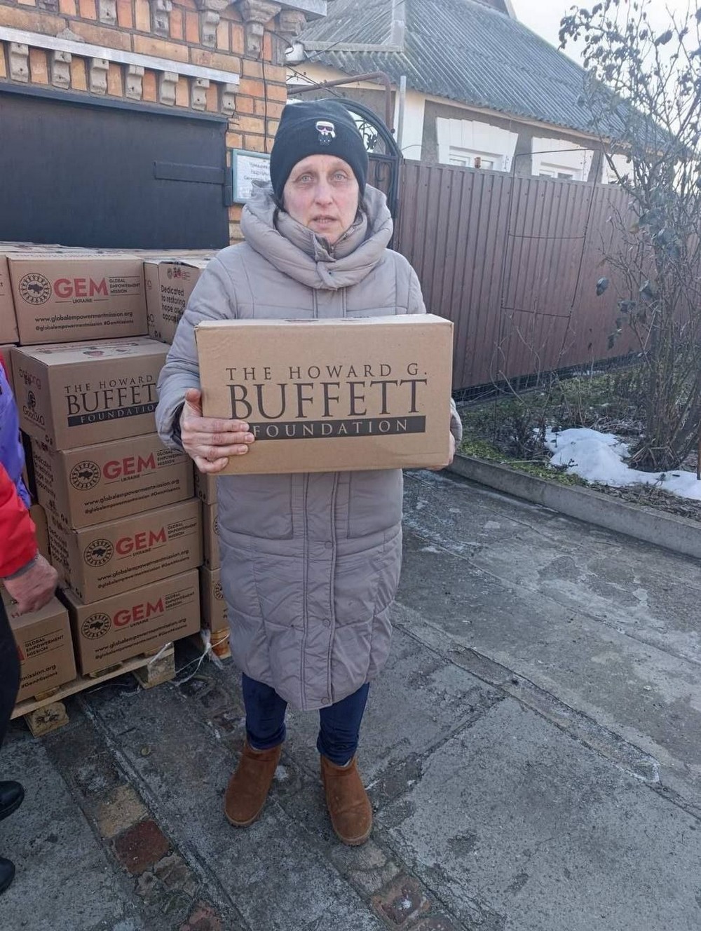 уманітарна допомога у Марганці: фото уманітарна допомога у Марганці: фото