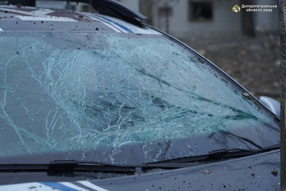Нікопольський, Дніпровський, Криворізький, Кам’янський і Синельниківський райони були під ударом ворога цієї ночі – окупанти масовано атакували область (фото) Нікопольський, Дніпровський, Криворізький, Кам’янський і Синельниківський райони були під ударом ворога цієї ночі – окупанти масовано атакували область (фото)