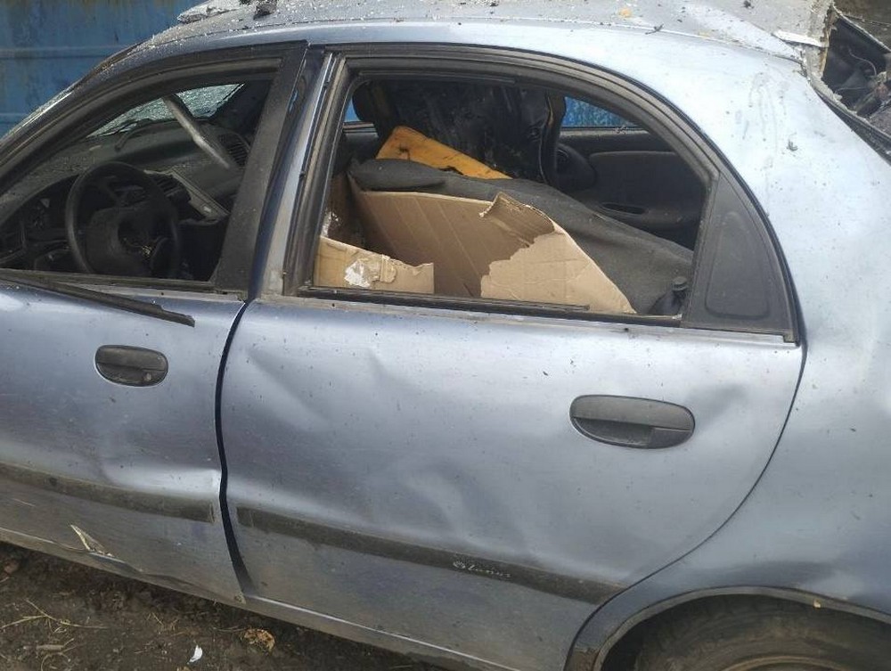 Троє поранених у Нікополі і районі, понівечено пожежну частину, гуртожиток, будинки, також під ударом ворога був Самарівський район (фото) Троє поранених у Нікополі і районі, понівечено пожежну частину, гуртожиток, будинки, також під ударом ворога був Самарівський район (фото)