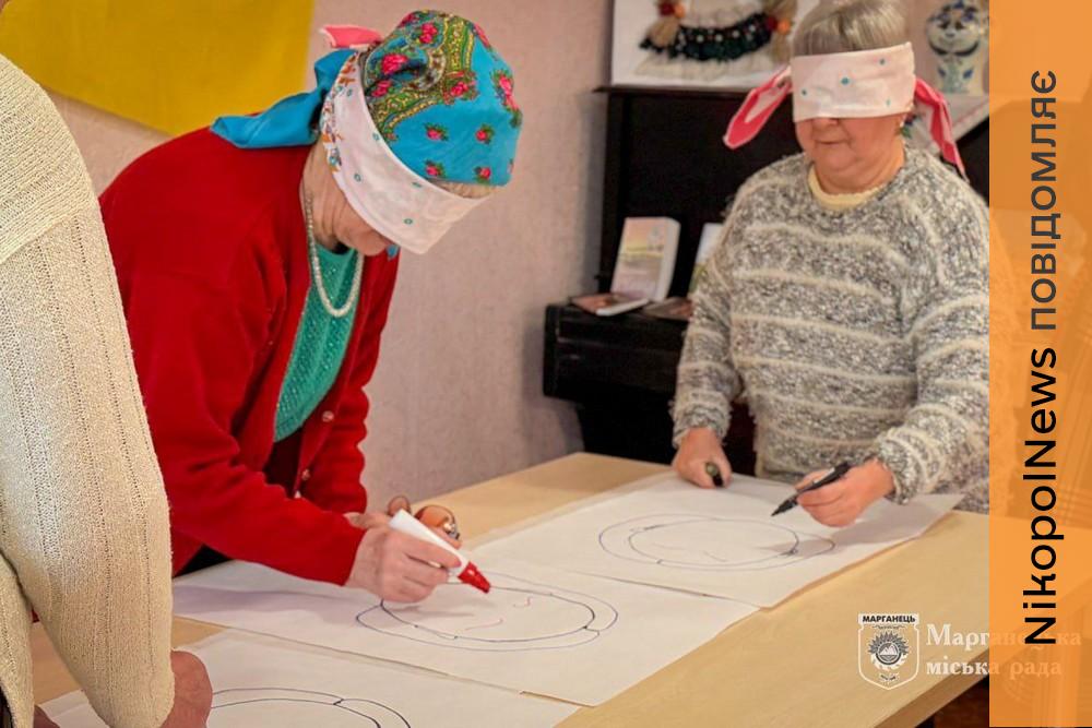 У Марганці для літніх людей організували свято (фото) 1 У Марганці для літніх людей організували свято (фото)