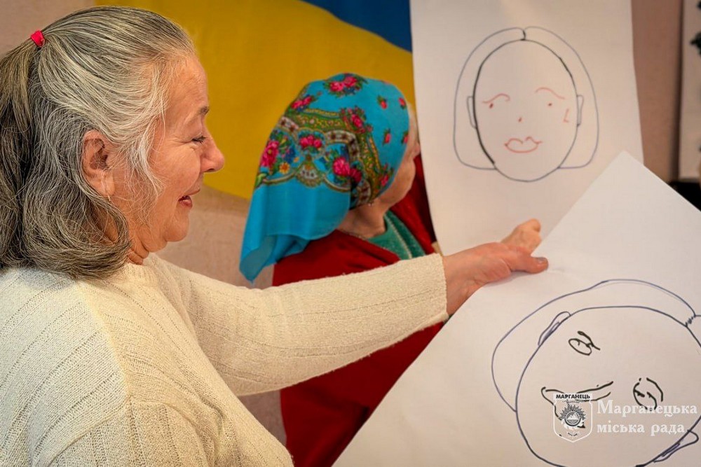 У Марганці для літніх людей організували свято (фото) У Марганці для літніх людей організували свято (фото)