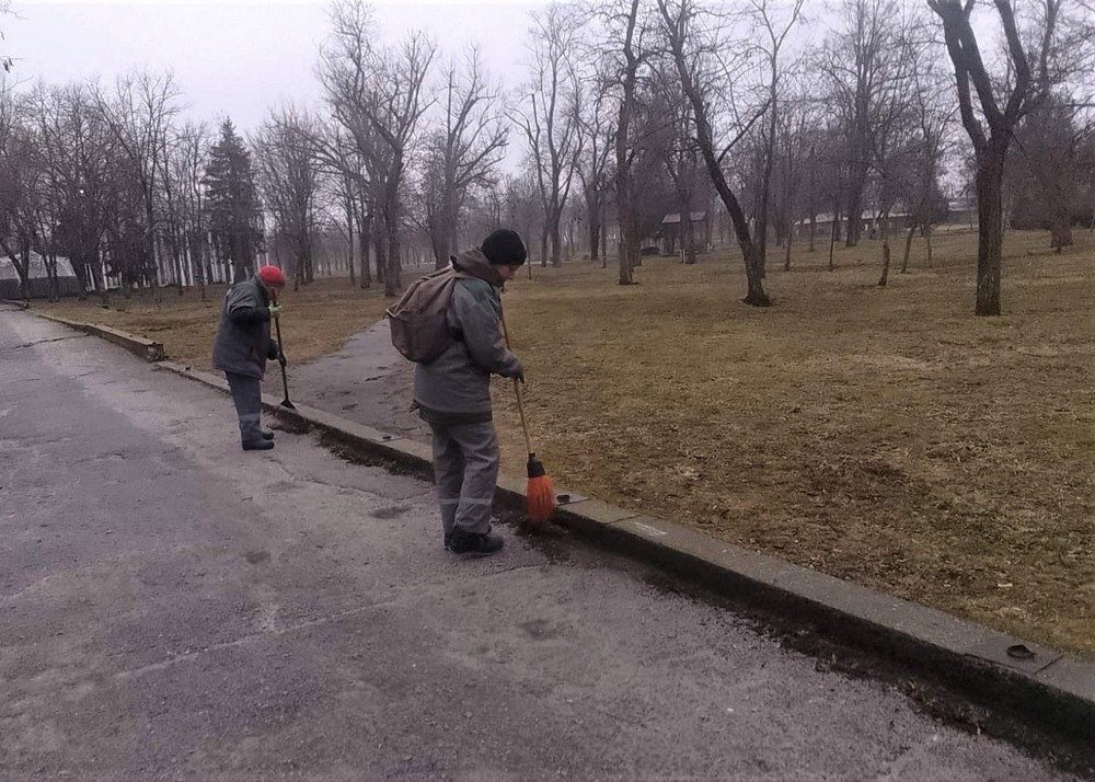 тротуари 2 тротуари 2