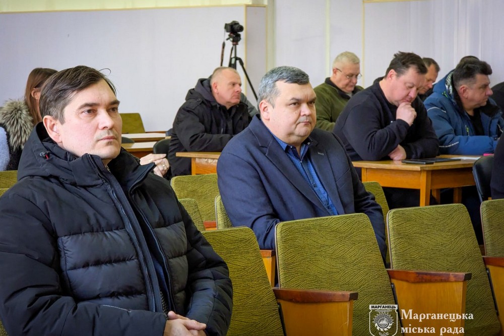 у Марганці сьогодні відбулася депутатська сесія (фото) 6