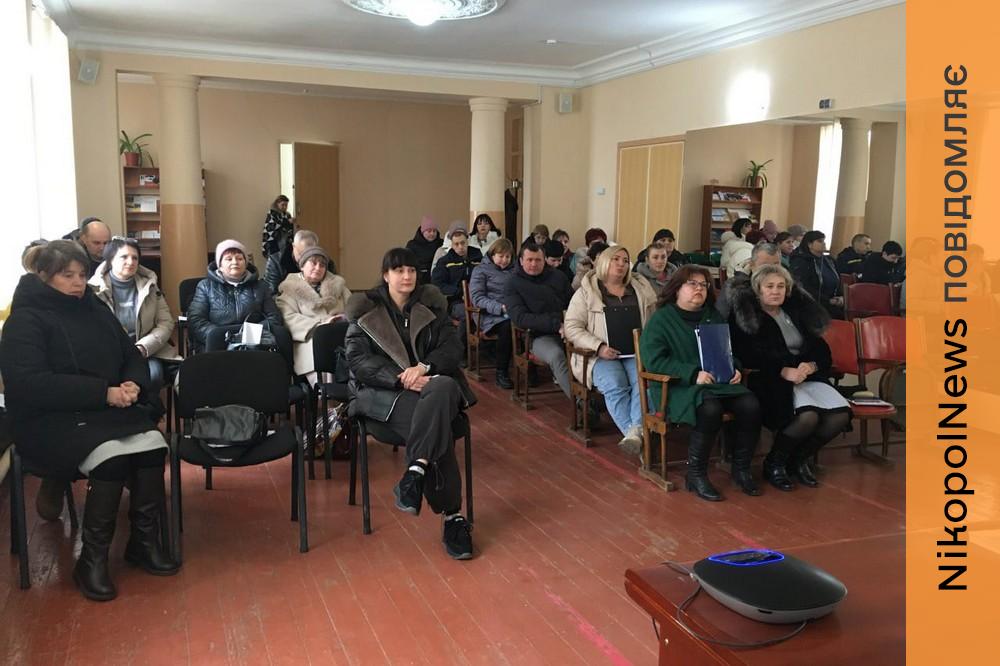 Заслухали звіти і ухвалили програму підтримки військових частин: як у Мирівській громаді пройшла депутатська сесія (фото) 1 у Мирівській громаді пройшла сесія (фото)