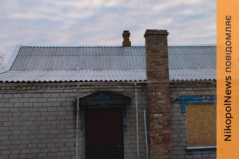 Роботи тривають на декількох об'єктах: як у Нікополі відновлюють пошкоджене ворогом житло (фото) 1 у Нікополі 2