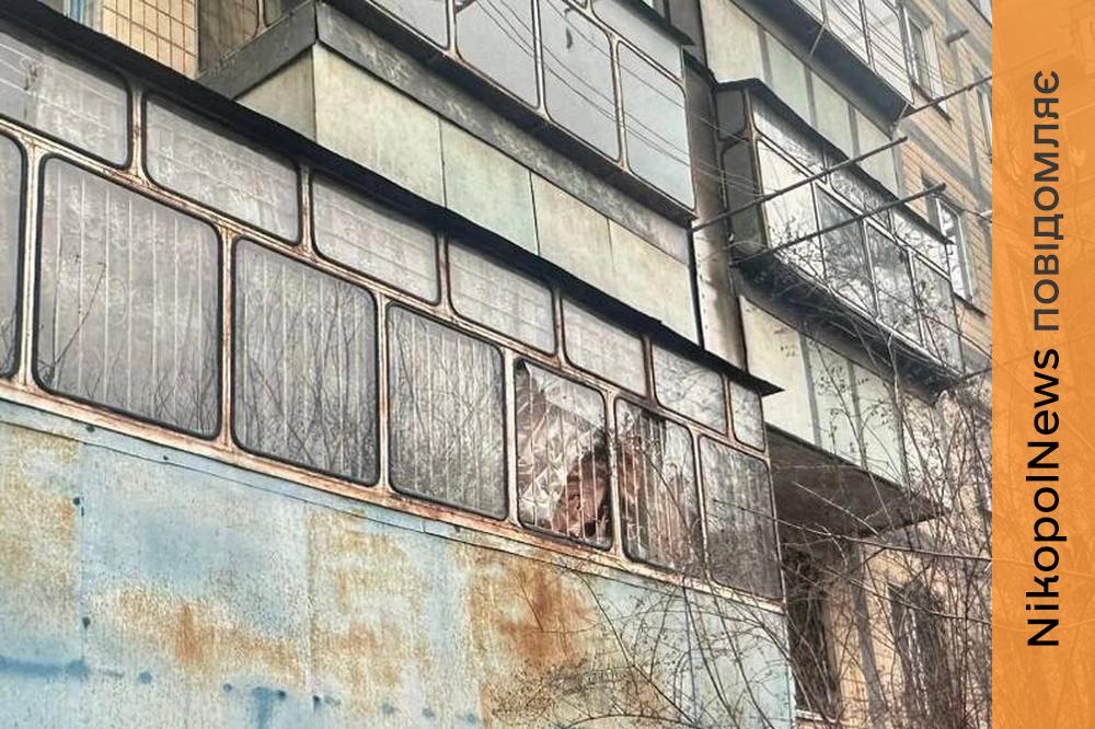 У Нікополі постраждав 74-річний чоловік є пошкодження, ворог також атакував Криворіжжя і Павлоградський район (фото) 1 у Нікополі 4