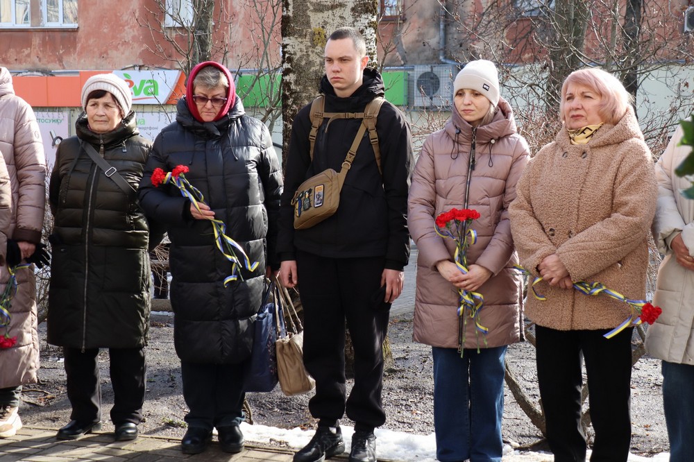 у Покрові 12