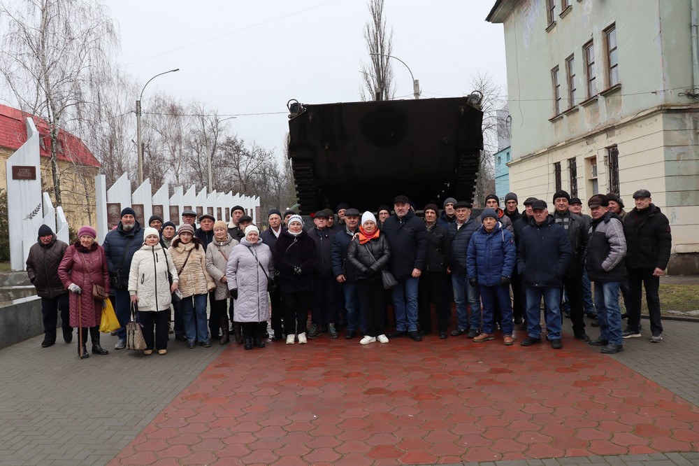 у Покрові 12 у Покрові 12