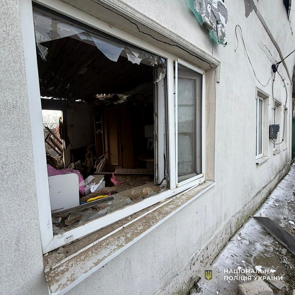 Фото наслідків ворожих атак на Дніпропетровщину
