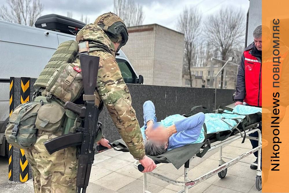 «Тепер все буде добре»: «Білі Янголи» евакуювали з Нікополя і району чотирьох маломобільних людей (фото, відео) 1 «Тепер все буде добре»: «Білі Янголи» евакуювали з Нікополя і району чотирьох маломобільних людей (фото, відео)