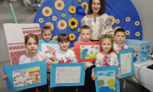 У Покрові сьогодні вшанували Тараса Шевченка (фото)