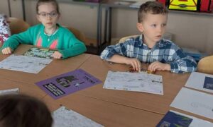 «Герої без зброї» разом з офіцерами-рятувальниками завітали до найменших учнів ліцею Покрова