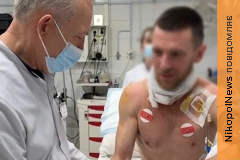 Діра в шиї і наскрізне пошкодження сонної артерії: у Дніпрі рятують бійця, долю якого вирішили секунди (відео) 1 Діра в шиї і наскрізне пошкодження сонної артерії: у Дніпрі рятують бійця, долю якого вирішили секунди (відео)
