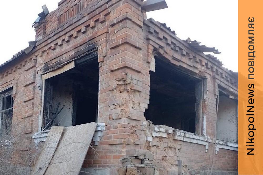 Ворог атакував на Нікопольщині інфраструктуру і підприємства, обстрілював Синельниківщину – поліція розповіла про наслідки терору (фото) 1 Ворог атакував на Нікопольщині інфраструктуру і підприємства, обстрілював Синельниківщину – поліція розповіла про наслідки терору (фото)