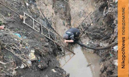 У водоканалі Нікополя показали, в яких умовах працювали бригади під час холодних місяців зими (фото)
