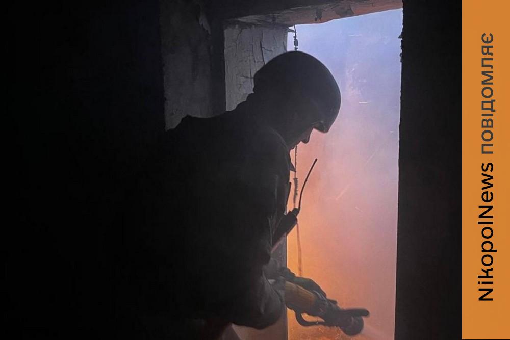 У Нікополі і Марганці є поранені, серед них дитина, також під обстрілами були Криворіжжя і Синельниківщина (фото) 1 У Нікополі і Марганці є поранені, серед них дитина, також під обстрілами були Криворіжжя і Синельниківщина (фото)