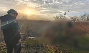 Наслідки ворожих атак на Кривий Ріг фіксує поліція (фото)