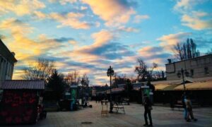 «Божевільні покидьки продовжують справжній терор»: Кривий Ріг за добу пережив шість масованих шахедних атак, вбито залізничника