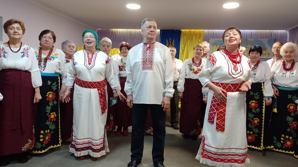 Життя може бути яскравим у будь-якому віці: як у Покрові організовують дозвілля для літніх людей (фото)