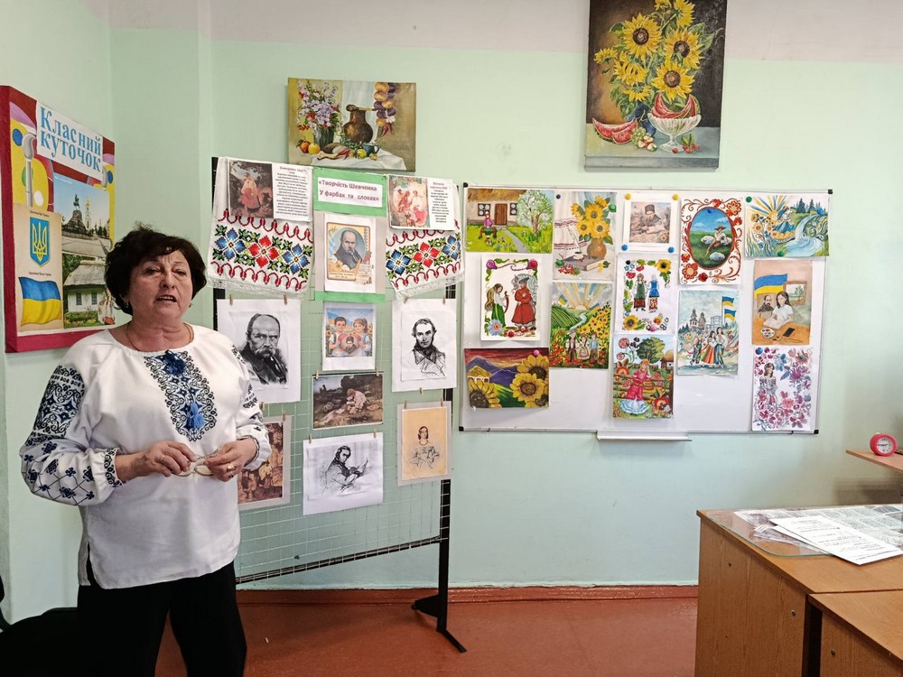 У Покрові сьогодні вшанували Тараса Шевченка (фото)