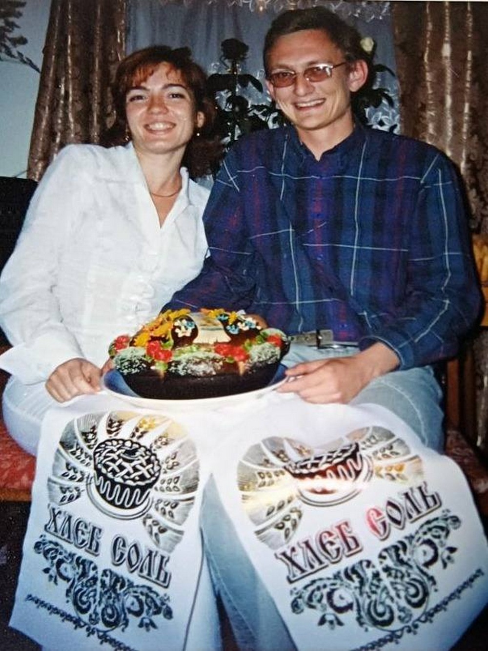 Їхнє кохання народилося на Нікопольській станції: історія родини медиків Крепських з Нікополя Їхнє кохання народилося на Нікопольській станції: історія родини медиків Крепських з Нікополя