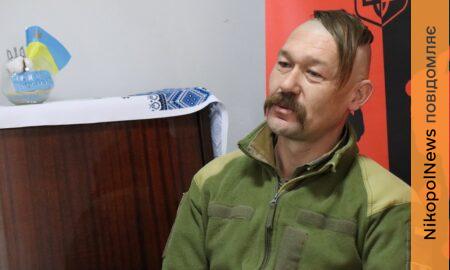 «На фронті завжди носив з собою оберіг - малюнок доньки»: у Покрові ветеран зустрівся з учнями ліцею (фото)