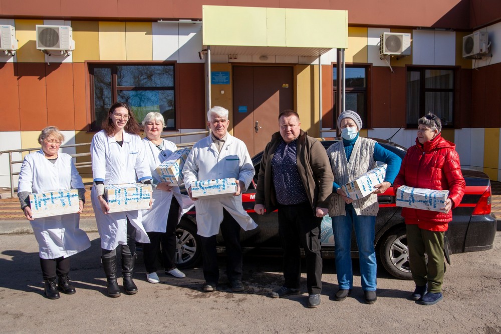 175 медиків Нікополя отримали особливі продуктові набори у березні 175 медиків Нікополя отримали особливі продуктові набори у березні