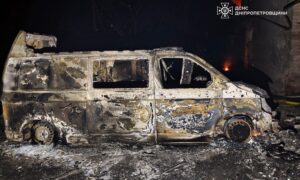 Постраждали три райони: наслідки обстрілів Дніпропетровщини в ніч на 30 березня показали у ДСНС (фото)