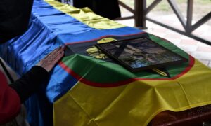 Був гарним майстром, вправним господарем, любив готувати, став на захист країни у перші дні великої війни: Нікополь сьогодні прощався з Героєм… (фото)