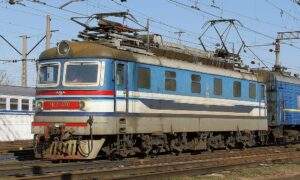 Продовжують діяти обмеження руху електричок у напрямках Нікополя і Апостолового - УЗ