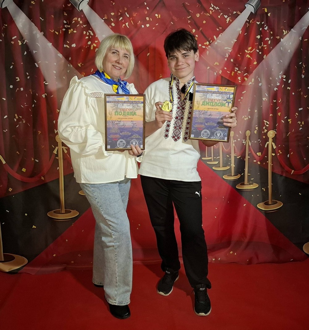 Гімназія №4 Покрова (15)