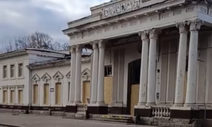 Як виглядає вокзал у Нікополі через три дні після удару