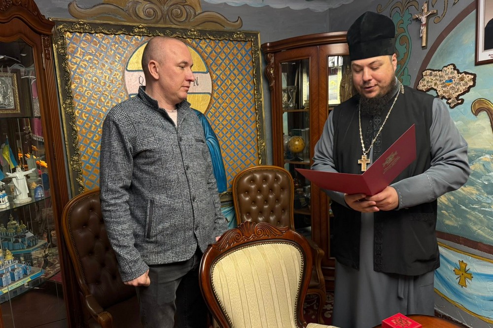 Командира Нікопольської частини нагороджено орденом святого Георгія Переможця 2 Командира Нікопольської частини нагороджено орденом святого Георгія Переможця 2