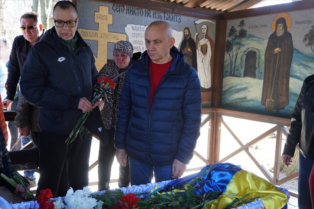 Нікополь провів в останню путь Захисника