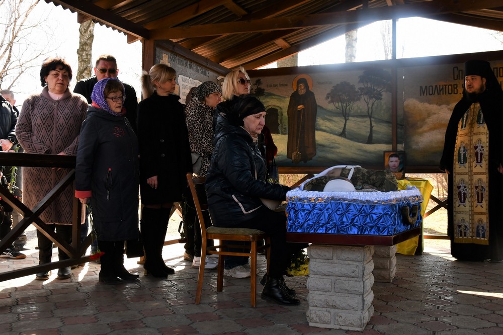 Нікополь провів в останню путь Захисника 2