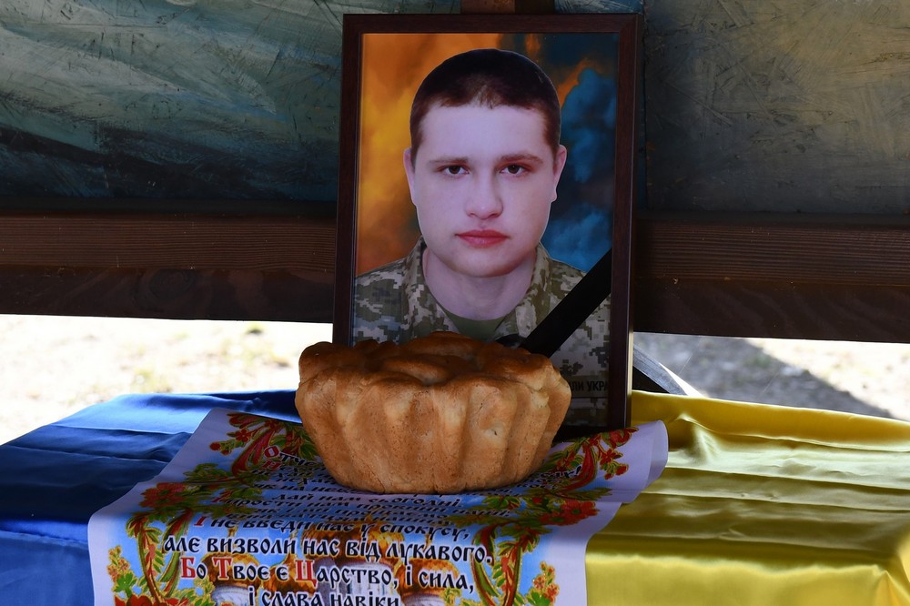 Нікополь провів в останню путь Захисника 4