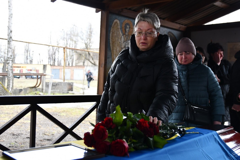 Нікополь сьогодні провів в останню путь полеглого Захисника 6 Нікополь сьогодні провів в останню путь полеглого Захисника 6