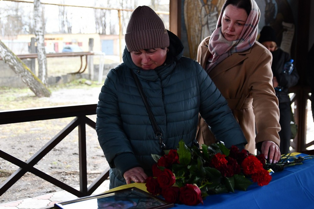 Нікополь сьогодні провів в останню путь полеглого Захисника 7 Нікополь сьогодні провів в останню путь полеглого Захисника 7